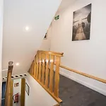 Holiday home Welcome In - Groepsaccommodatie Met Terras En Berging