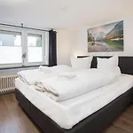 Holiday home Welcome In - Groepsaccommodatie Met Terras En Berging Winterberg