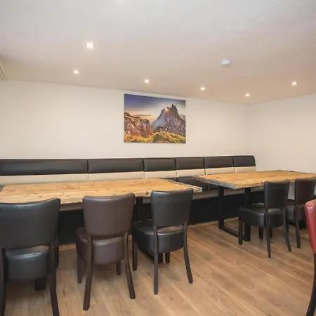 펜션 Welcome In - Groepsaccommodatie Met Terras En Berging *