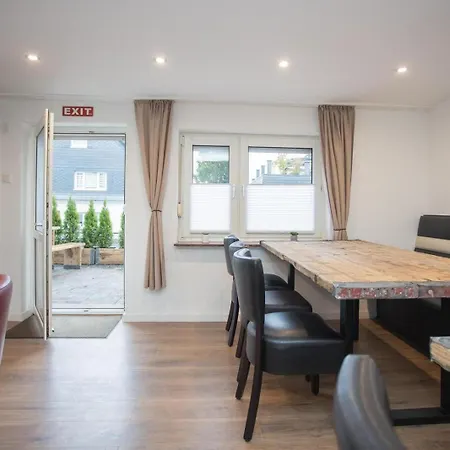 펜션 Welcome In - Groepsaccommodatie Met Terras En Berging *
