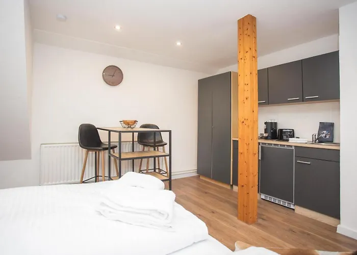 Welcome In - Groepsaccommodatie Met Terras En Berging وينتربرغ