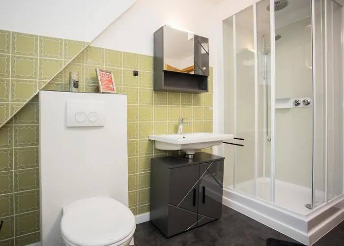 Welcome In - Groepsaccommodatie Met Terras En Berging * وينتربرغ